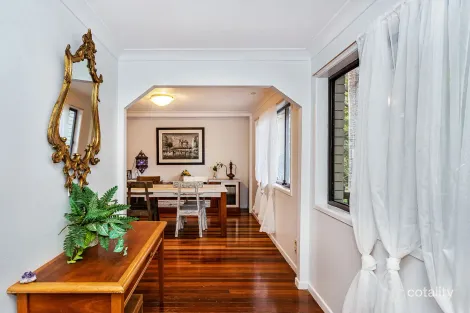 Property photo of 226 Gold Coast Springbrook Road Mudgeeraba QLD 4213