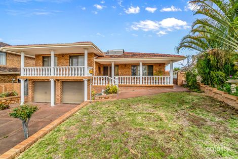 8 Mannite Pl, Stirling, WA 6021