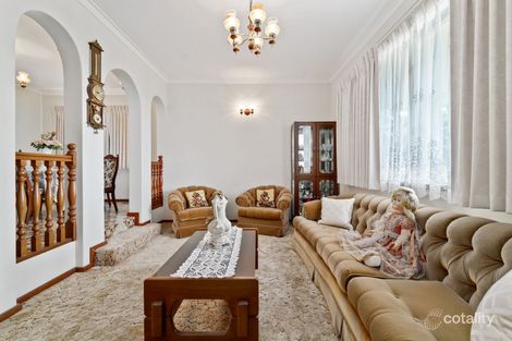 Property photo of 8 Mannite Place Stirling WA 6021