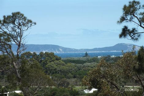 Property photo of 2 Elaray Way Lange WA 6330