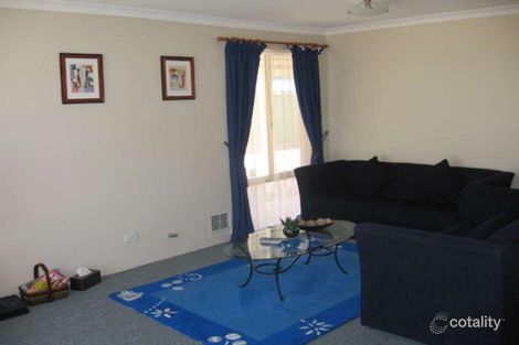 Property photo of 12 Maroon Place Warnbro WA 6169