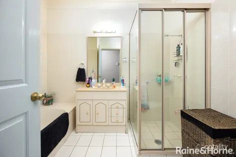 Property photo of 5/438 Kooringal Road Kooringal NSW 2650