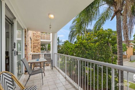 2/145 Muir St, Labrador, QLD 4215