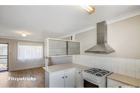 4/8 Joyes Pl, Tolland, NSW 2650