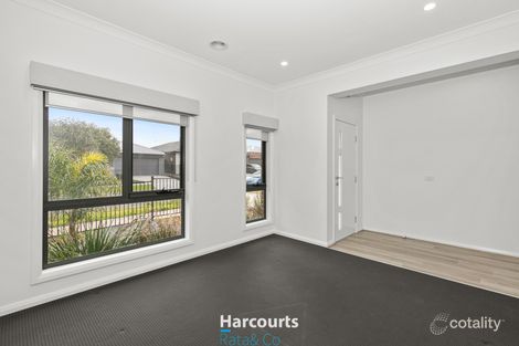 Property photo of 7 Listington Way Wollert VIC 3750