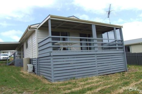 Property photo of 4 Freycinet Way Penneshaw SA 5222