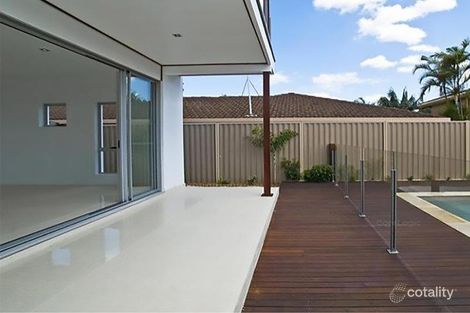Property photo of 1/397 Bayview Street Hollywell QLD 4216
