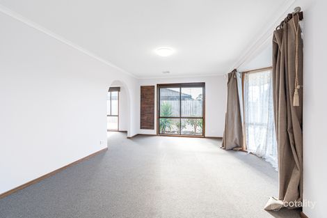 Property photo of 22 Enfield Drive St Albans Park VIC 3219