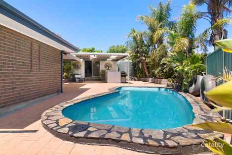 Property photo of 3 Vincent Court Hackham SA 5163