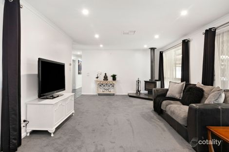 Property photo of 3 Vincent Court Hackham SA 5163