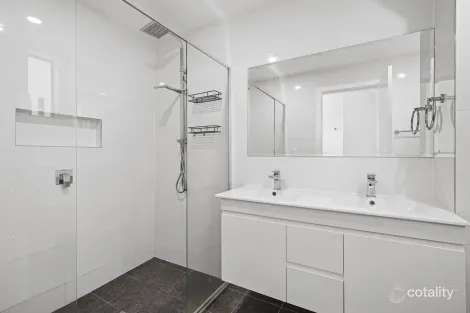 Property photo of 11/530 Great Western Highway Pendle Hill NSW 2145