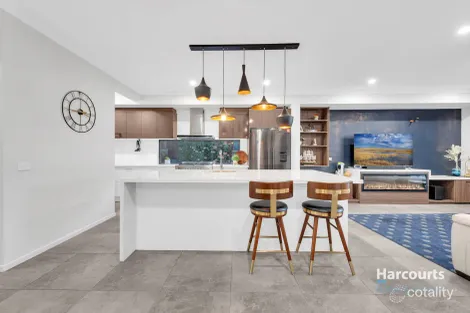 Property photo of 153 Brookwater Parade Lyndhurst VIC 3975