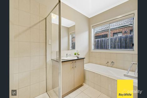 Property photo of 30 Merribah Way Truganina VIC 3029