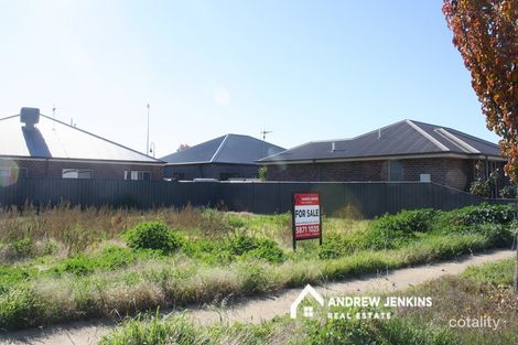 8 Rivertown Gr, Cobram, VIC 3644