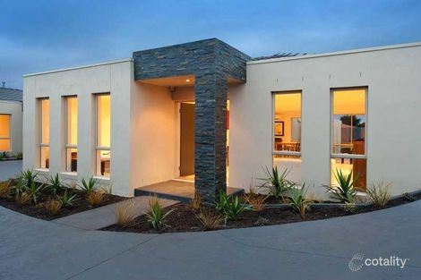 Property photo of 3/24 Lucerne Avenue Mornington VIC 3931