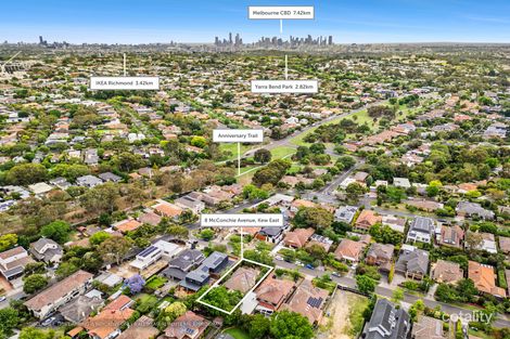 Property photo of 8 McConchie Avenue Kew East VIC 3102