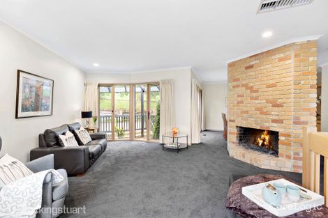 Property photo of 10 Nalinga Court Warranwood VIC 3134