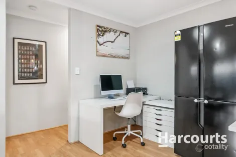 Property photo of 20 Buffett Ramble Quinns Rocks WA 6030