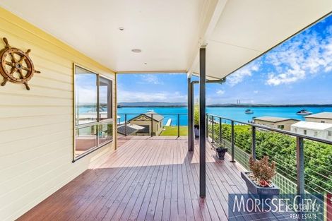 Property photo of 125 Grand Parade Bonnells Bay NSW 2264