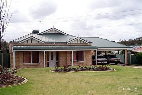 13 Prunus Pl, Helena Valley, WA 6056