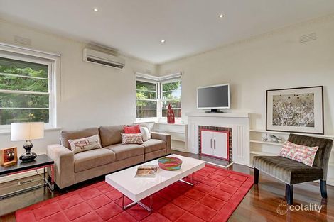 Property photo of 14 Wallace Road Burwood VIC 3125
