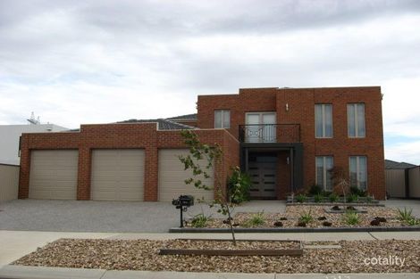 88 Hillcrest Dr, Hillside, VIC 3037