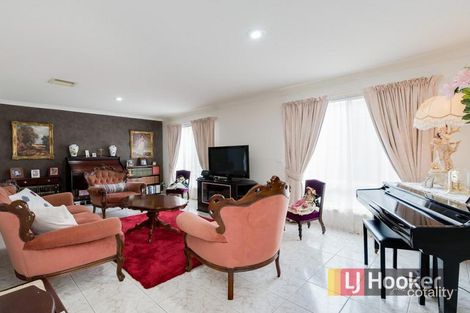 Property photo of 166 Sweeney Drive Narre Warren VIC 3805