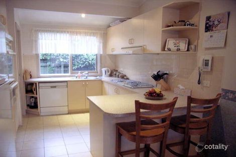 Property photo of 17 Opal Court Eltham North VIC 3095