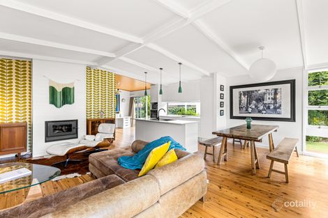 Property photo of 17 Talinga Street Mount Lofty QLD 4350