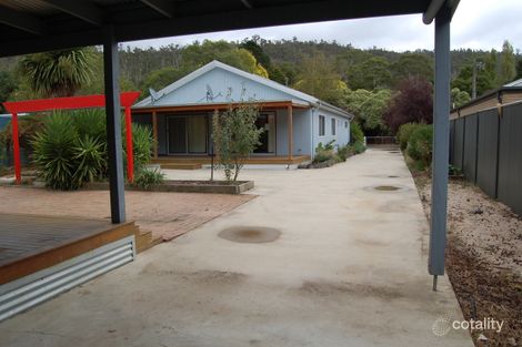 Property photo of 26 Riverside Crescent Flowerdale VIC 3717