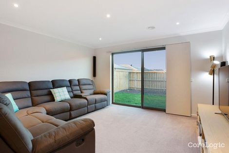 Property photo of 13 Fenway Boulevard Clyde North VIC 3978