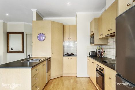 Property photo of 93/13-15 Hewish Road Croydon VIC 3136