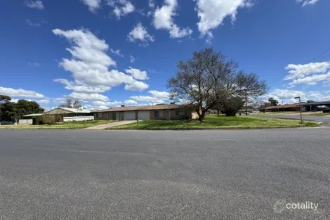 Property photo of 2 Bowe Street Moree NSW 2400