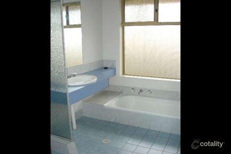 Property photo of 4 Gower Court Willetton WA 6155