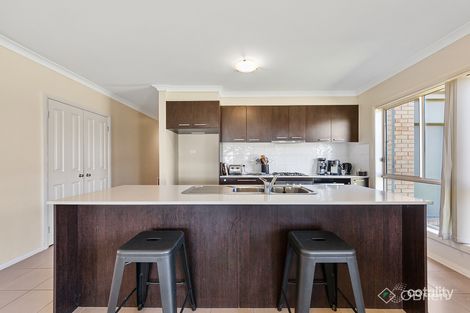 Property photo of 13 Victoria Place Pakenham VIC 3810