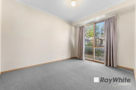 Property photo of 1/52 Arthur Phillip Drive Endeavour Hills VIC 3802