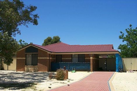 62 Girraween St, Armadale, WA 6112