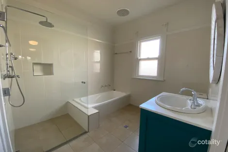 Property photo of 92 Shoalhaven Street Nowra NSW 2541
