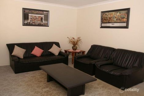 Property photo of 4 Carlhausen Close Atwell WA 6164