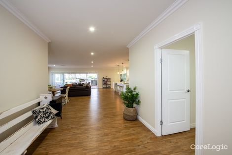 Property photo of 32 Henry Lawson Drive Dalby QLD 4405