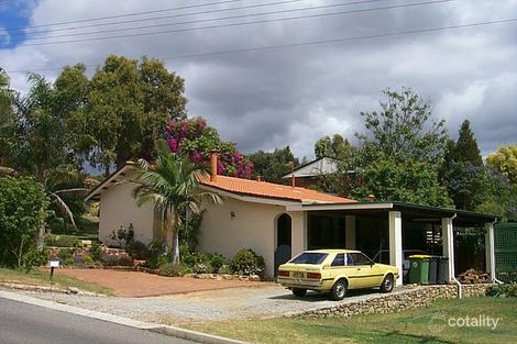 17 Canning Mills Rd, Kelmscott, WA 6111