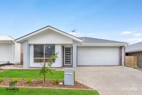 22 Dawn St, Redbank Plains, QLD 4301