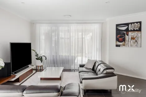 Property photo of 25 Crystal Avenue Horsley NSW 2530