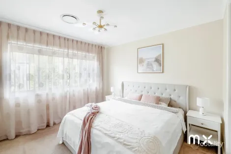 Property photo of 25 Crystal Avenue Horsley NSW 2530