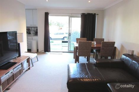 Property photo of 2/30 Clyde Road Dee Why NSW 2099