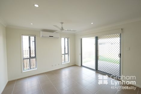 Property photo of 2/24 Velasco Street Burdell QLD 4818