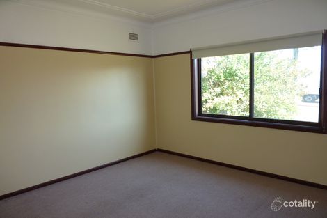 Property photo of 5 Pendle Way Pendle Hill NSW 2145