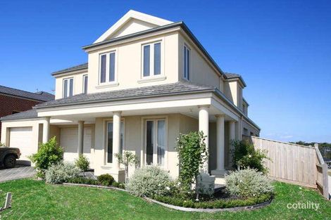 Property photo of 13 Halifax Drive Berwick VIC 3806