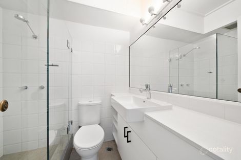 Property photo of 32/95 Elizabeth Bay Road Elizabeth Bay NSW 2011