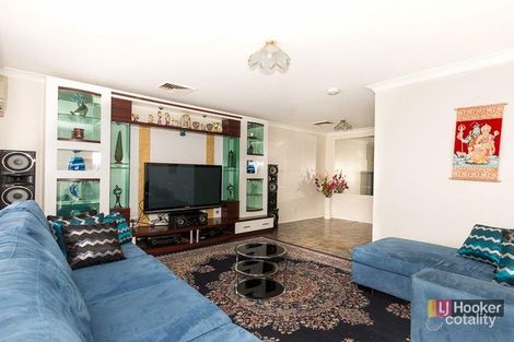 Property photo of 6 Orara Place Plumpton NSW 2761